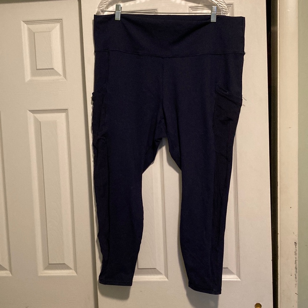 Fabletics navy leggings